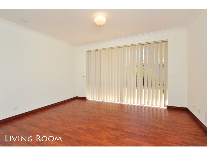 29 Swallowtail Parade, Warnbro WA 6169