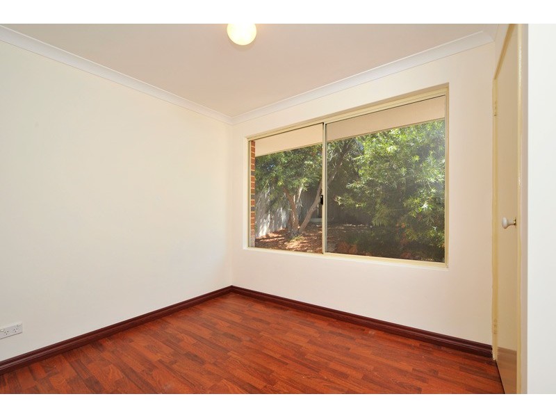 29 Swallowtail Parade, Warnbro WA 6169