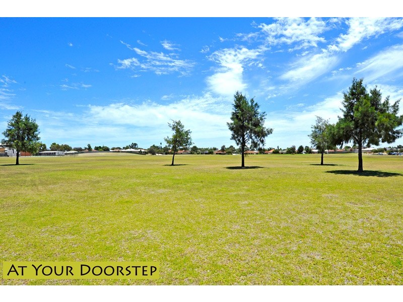 29 Swallowtail Parade, Warnbro WA 6169