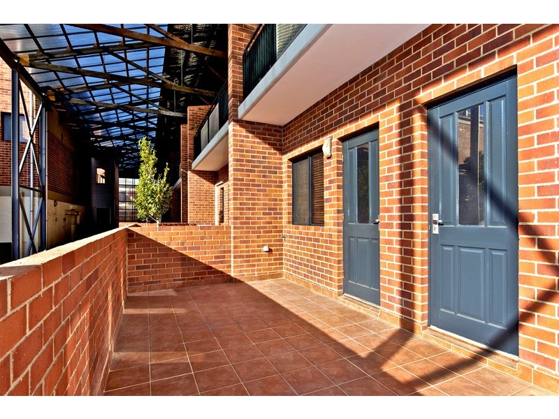 2/65 Palmerston St, Northbridge WA 6003