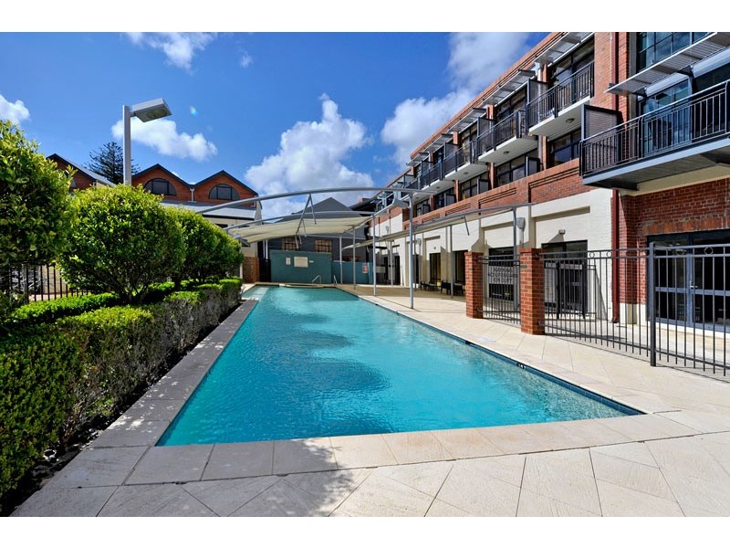 2/65 Palmerston St, Northbridge WA 6003