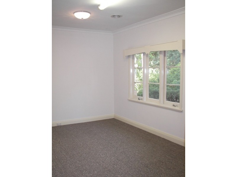 17 Belmont Road, Kenwick WA 6107