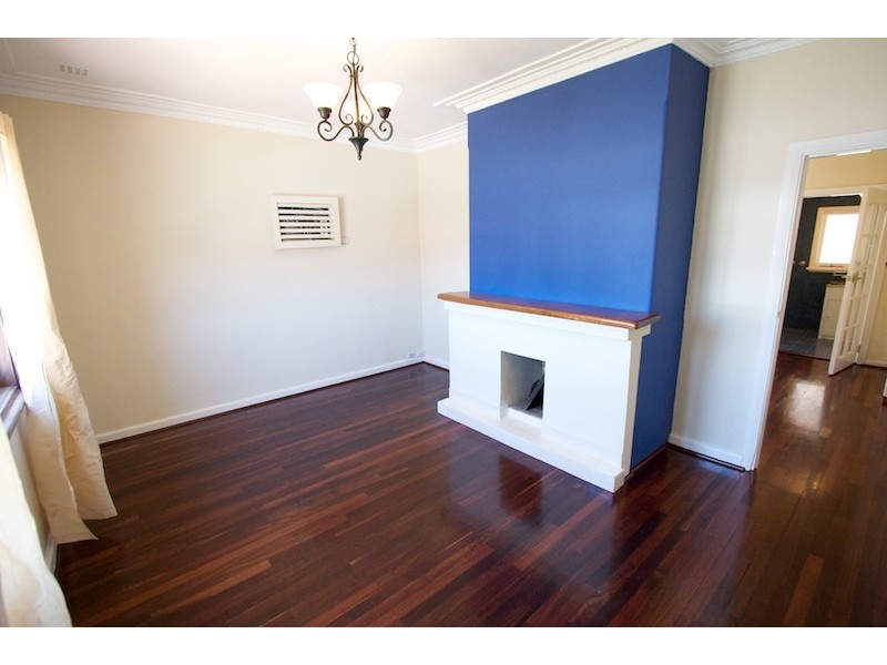 34 Broun Avenue, Embleton WA 6062