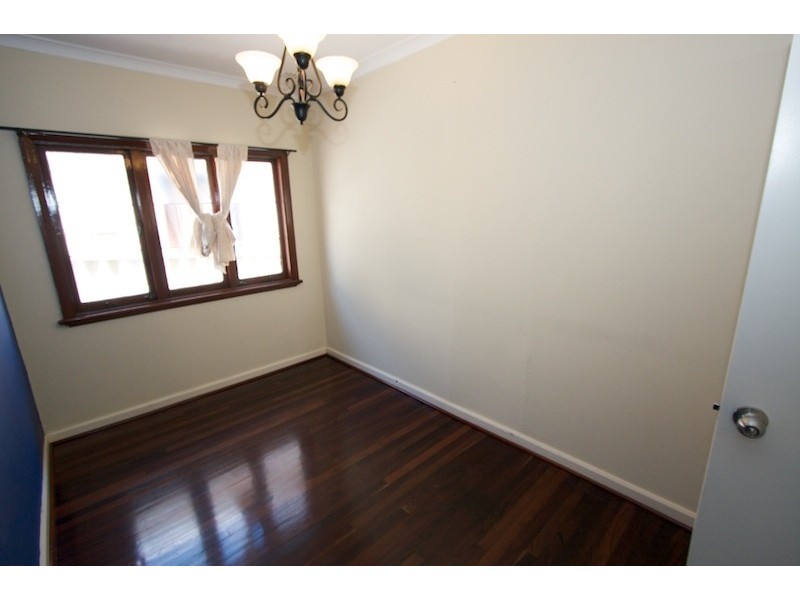 34 Broun Avenue, Embleton WA 6062