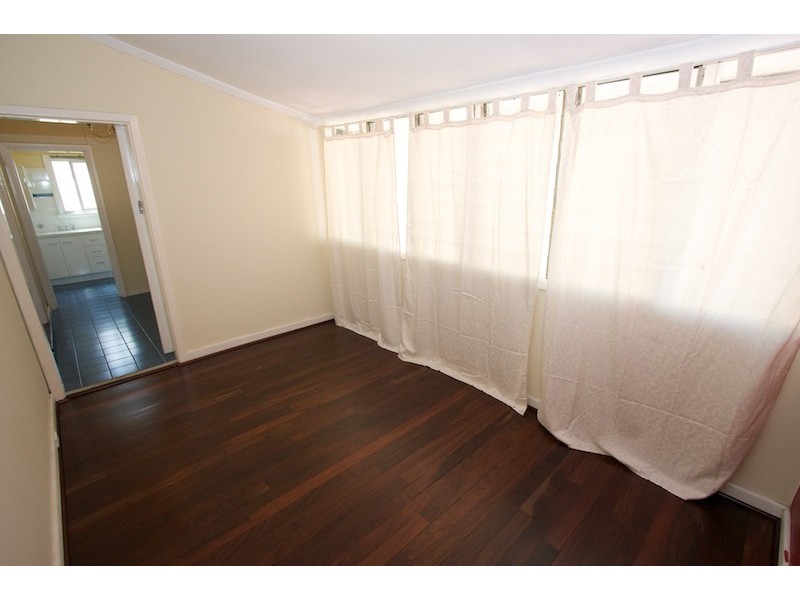 34 Broun Avenue, Embleton WA 6062