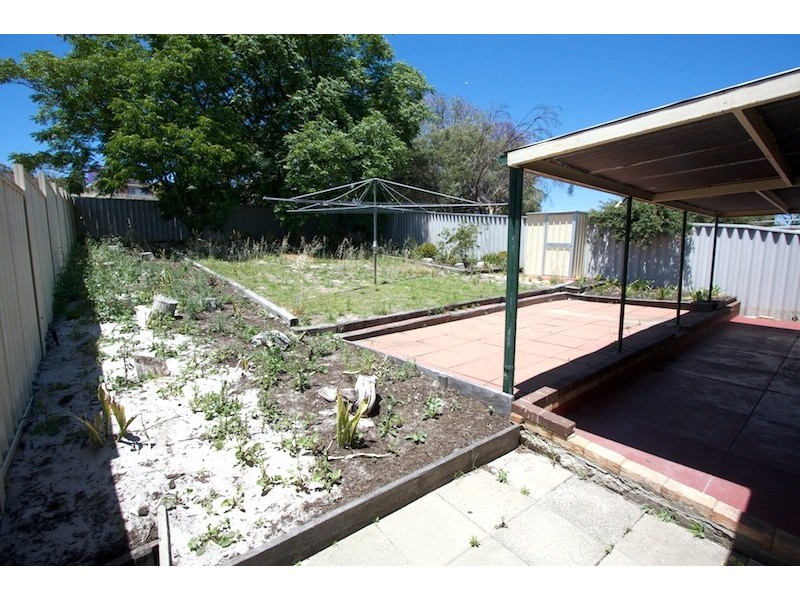 34 Broun Avenue, Embleton WA 6062