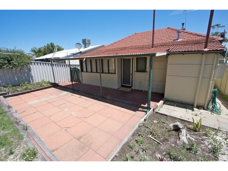 34 Broun Avenue, Embleton WA 6062