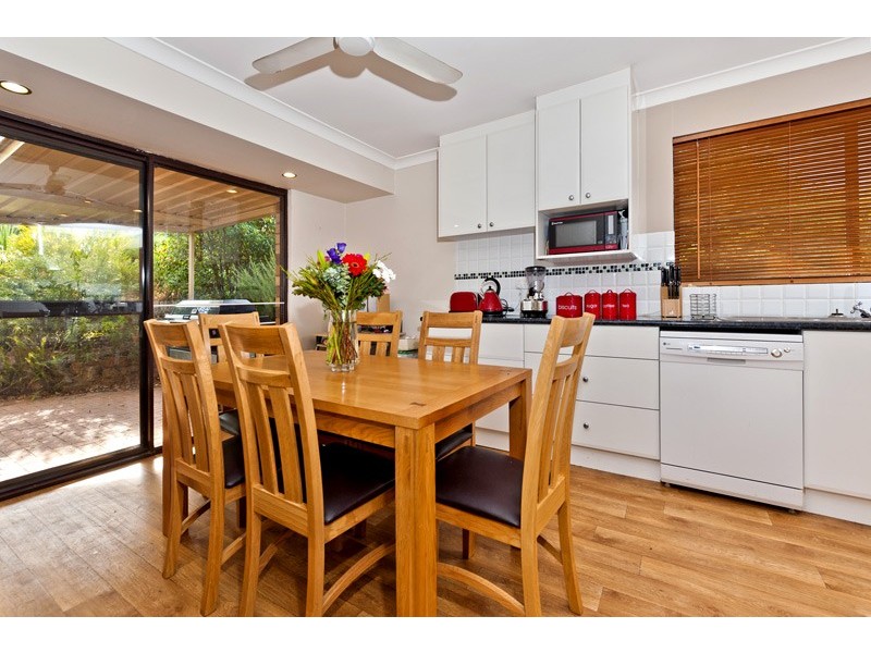 12 Dauntless Way, Duncraig WA 6023