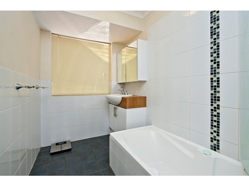 12 Dauntless Way, Duncraig WA 6023