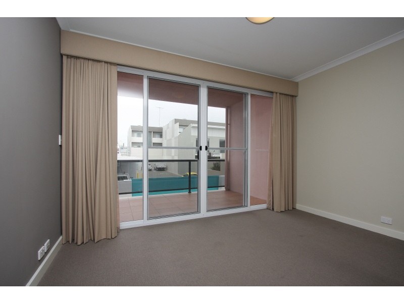 11/71 Parry Street, Perth WA 6000