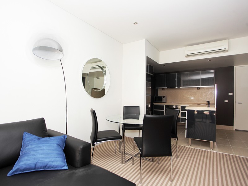 15/8 Victoria Ave, Perth WA 6000