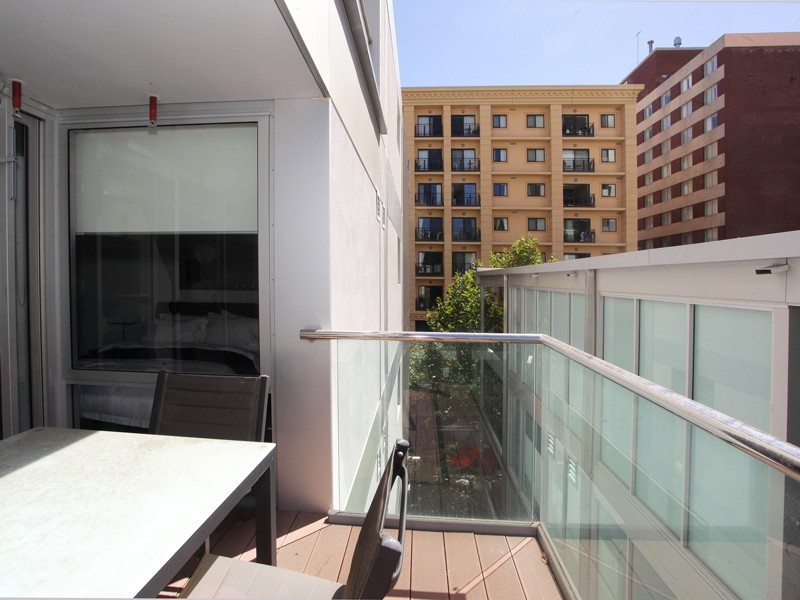 15/8 Victoria Ave, Perth WA 6000