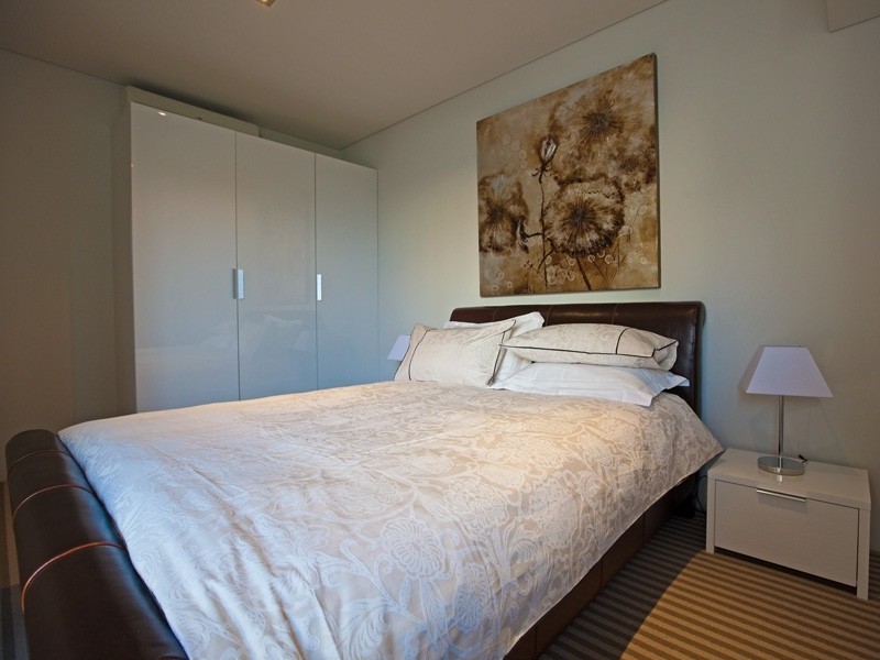 16/8 Victoria Ave, Perth WA 6000