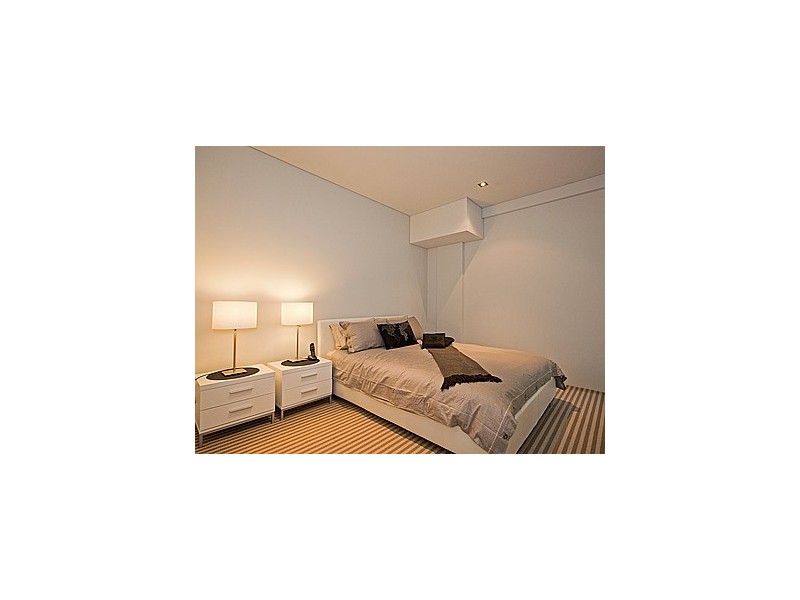 4/8 Victoria Ave, Perth WA 6000