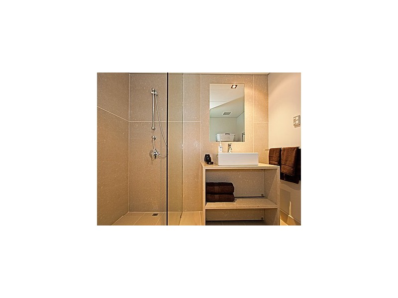 4/8 Victoria Ave, Perth WA 6000