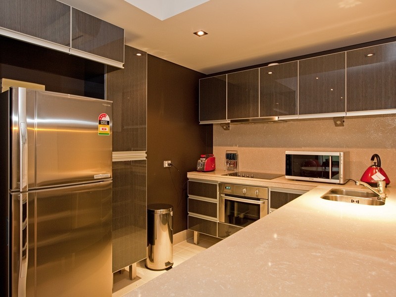 3/8 Victoria Ave, Perth WA 6000