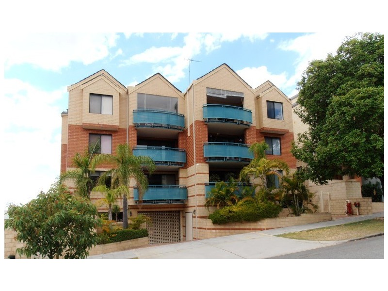 15/30 Bronte Street, East Perth WA 6004