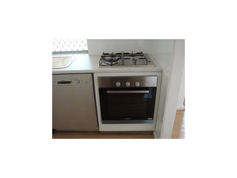 18 Nineham Avenue, Spearwood WA 6163