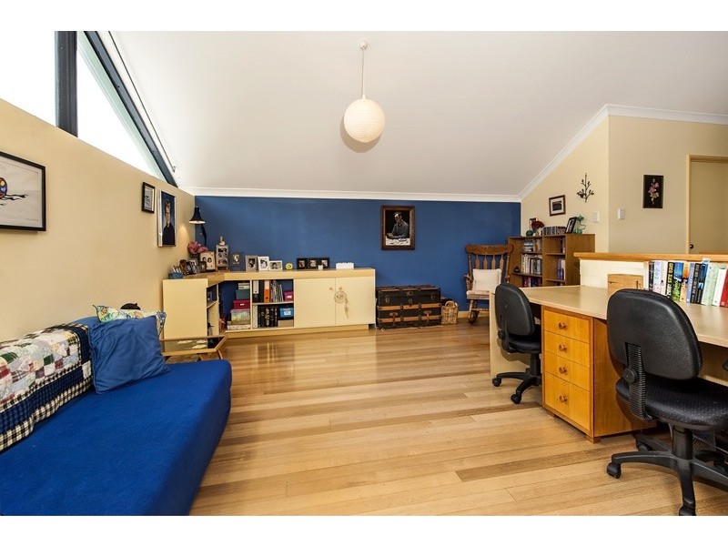 34 B Joseph Street, West Leederville WA 6007