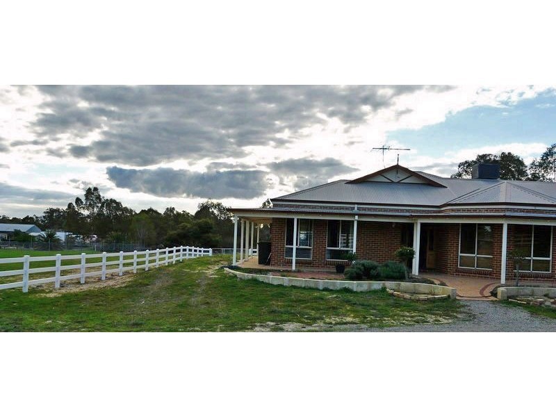 115  Reservoir Road, Orange Grove WA 6109
