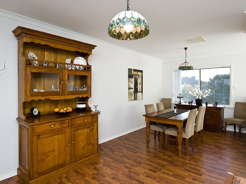 14 Larwood Elbow, Seabird WA 6042