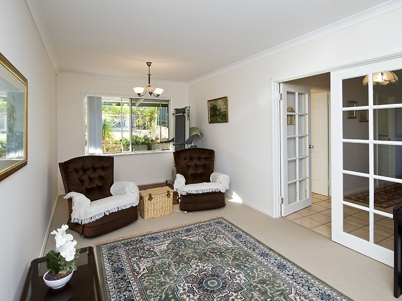 14 Larwood Elbow, Seabird WA 6042