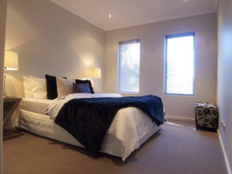 6/7 Olebury Street, Nollamara WA 6061