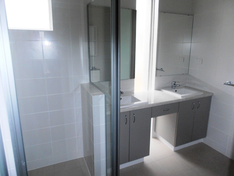 6/7 Olebury Street, Nollamara WA 6061