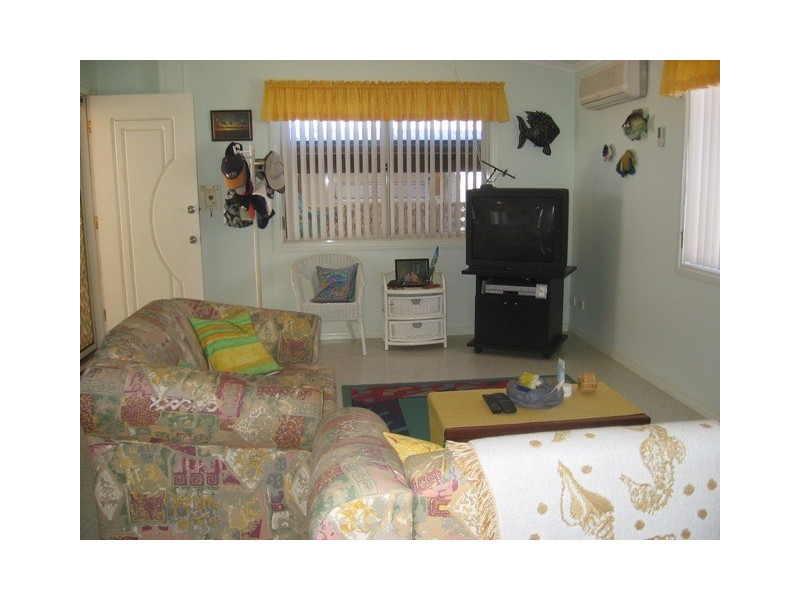 17/1 Williams Way, Seabird WA 6042