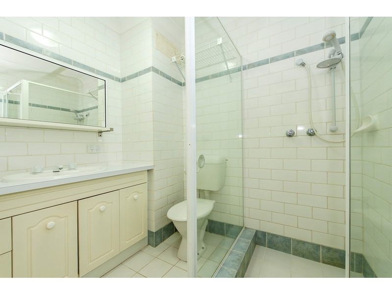 65/11 Herdsman Parade, Wembley WA 6014