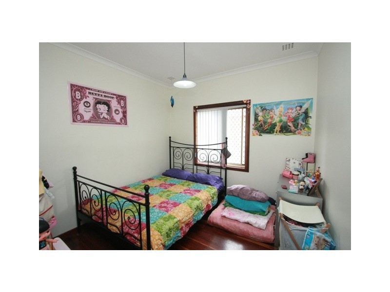 82 Leeds Street, Dianella WA 6059