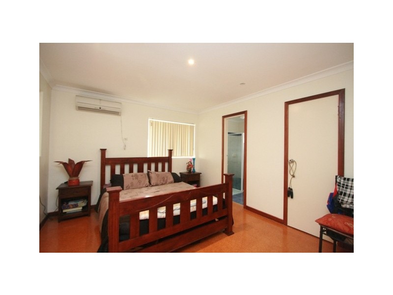 82 Leeds Street, Dianella WA 6059