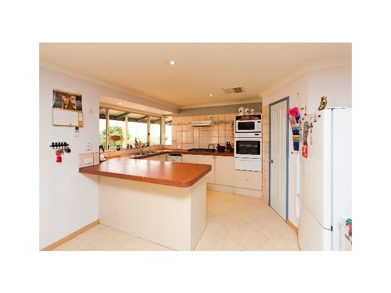 11 Prunster Road, York WA 6302