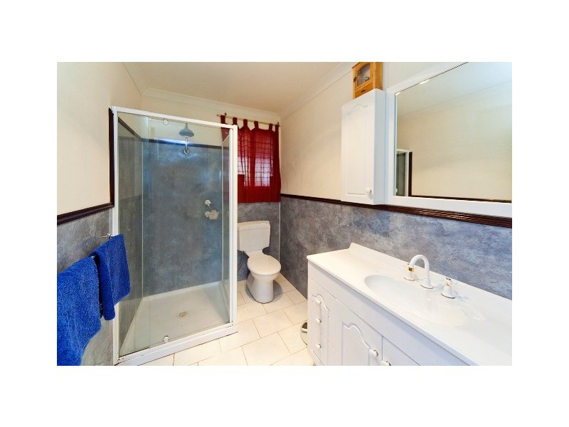 11 Prunster Road, York WA 6302