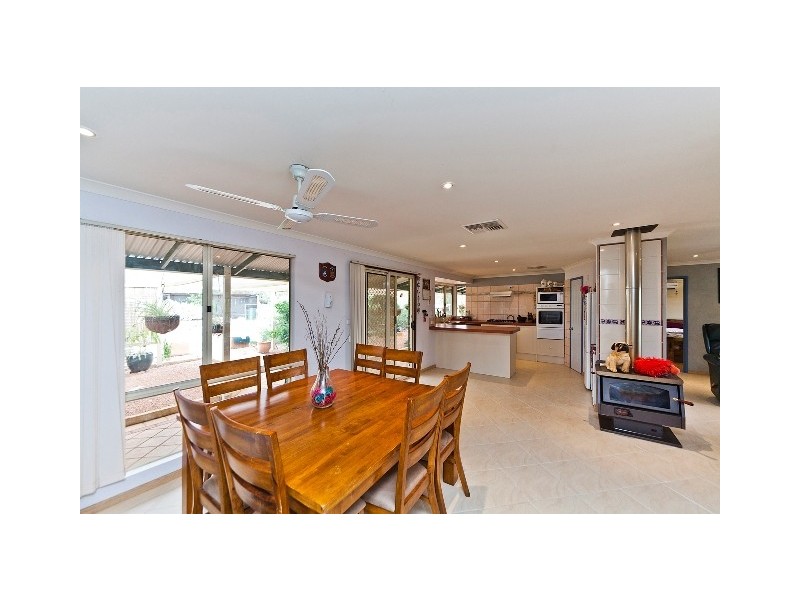 11 Prunster Road, York WA 6302