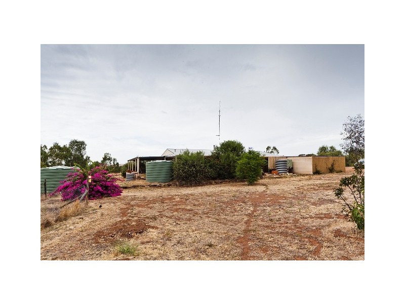 11 Prunster Road, York WA 6302