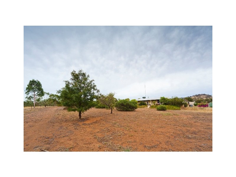 11 Prunster Road, York WA 6302