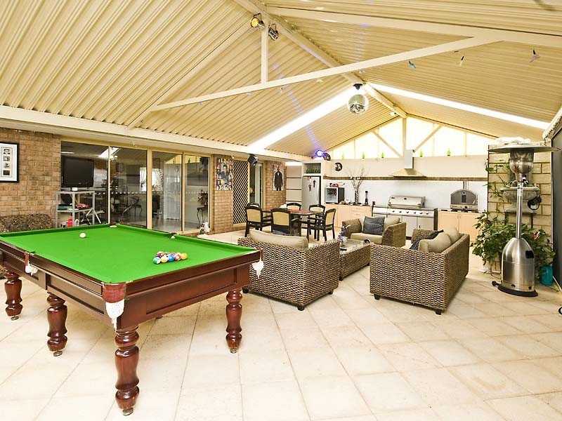 4 Poincaire Street, Stirling WA 6021