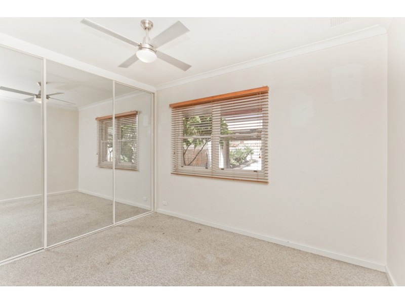 9 Mayfield Street, Westminster WA 6061