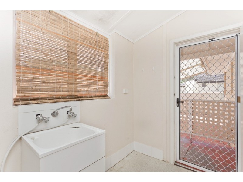 9 Mayfield Street, Westminster WA 6061