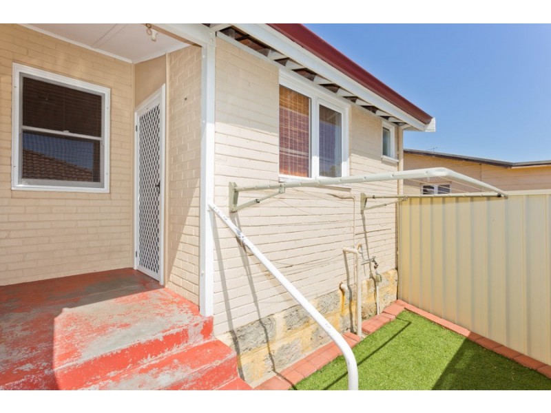 9 Mayfield Street, Westminster WA 6061