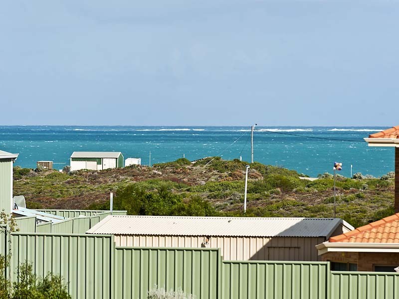 20 Harolds Way, Seabird WA 6042