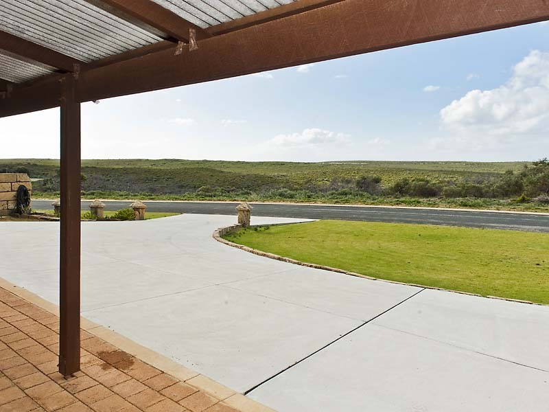 20 Harolds Way, Seabird WA 6042