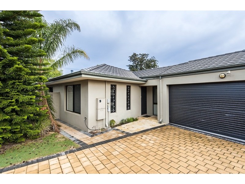 1/207 Scott Street, Cloverdale WA 6105