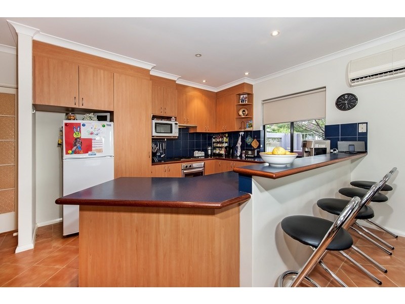 1/207 Scott Street, Cloverdale WA 6105