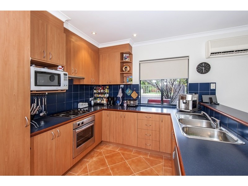 1/207 Scott Street, Cloverdale WA 6105