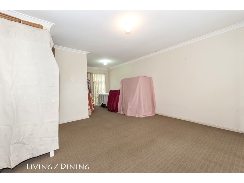 8 Foster Court, Calista WA 6167