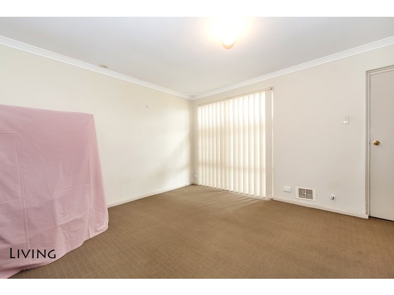 8 Foster Court, Calista WA 6167