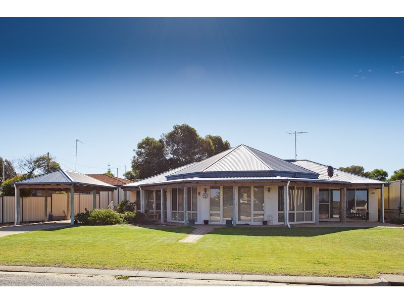 5 Hudson Street, Seabird WA 6042