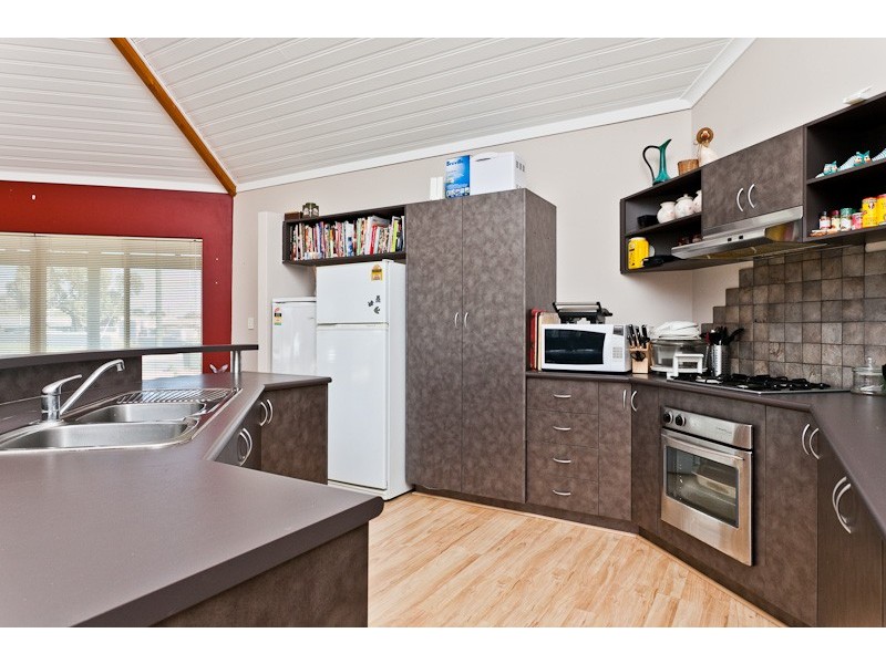 5 Hudson Street, Seabird WA 6042